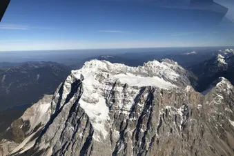 Zugspitze und Hochvogel (Allgäuer Alpen Rundflug)