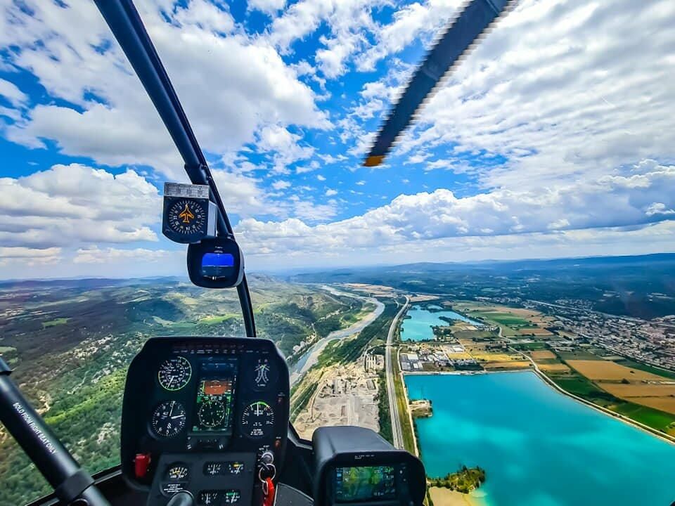 Flamants de Camargue & aigles des Baux de Provence en hélico