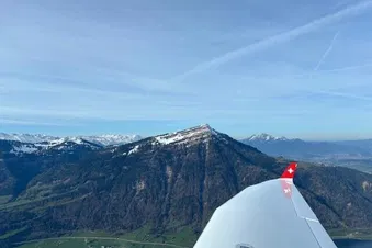 Rundflug Vierwaldstättersee Rigi Mythen Einsiedeln