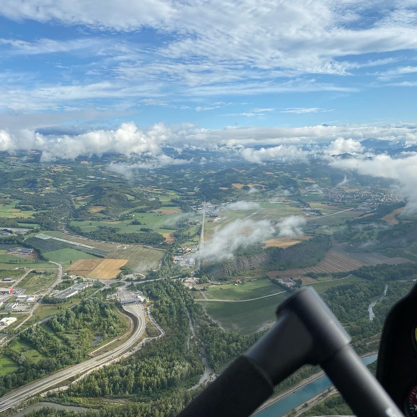 Robinson R44