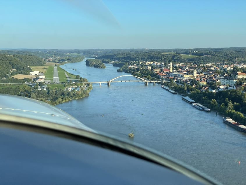 Rundflug wohin du gerne möchtest mit Start in Vilshofen
