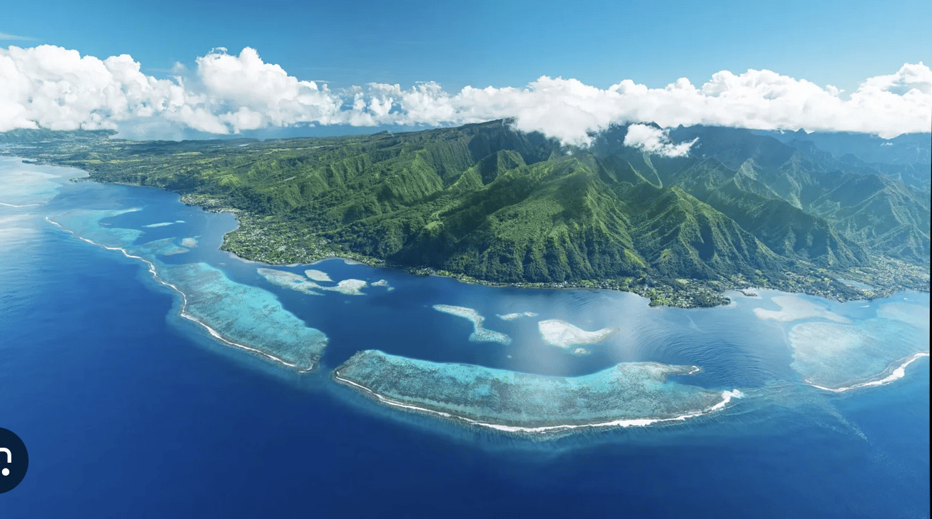 Départ Tahiti Moorea Huahine Raiatea Tahaa Tupai Bora Bora