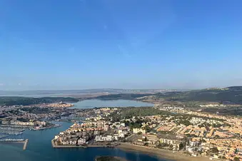 Côte méditerranéenne et châteaux cathares