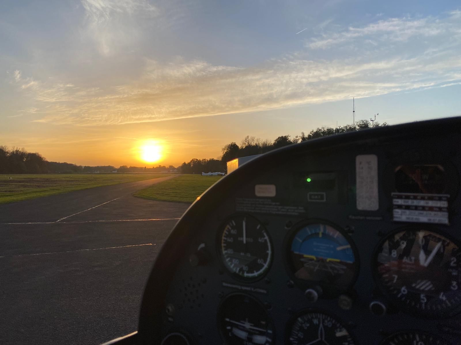 Rundflug am Niederrhein (1h und 3 Sitze)