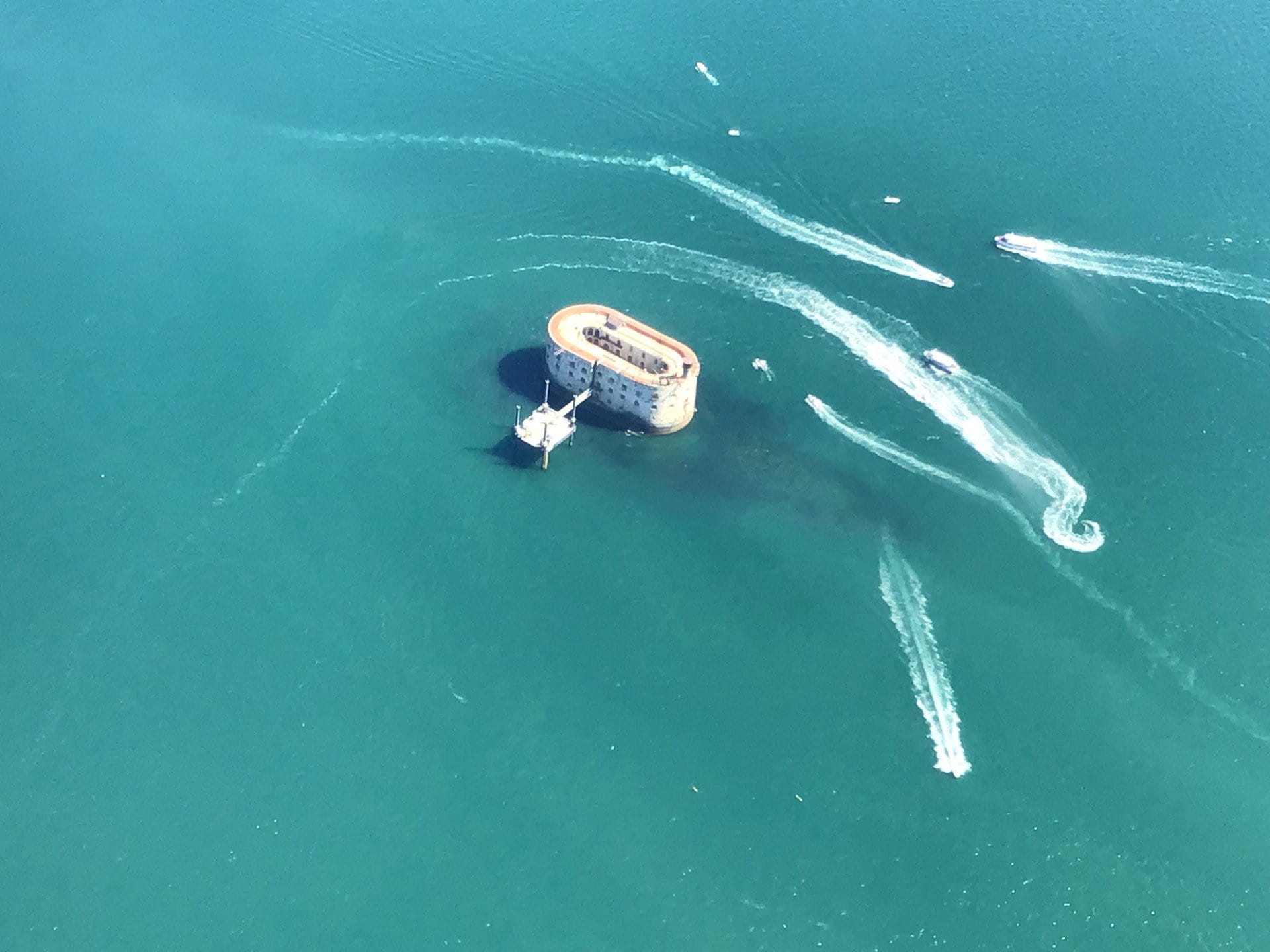 La Rochelle et les îles charentaises vues du ciel