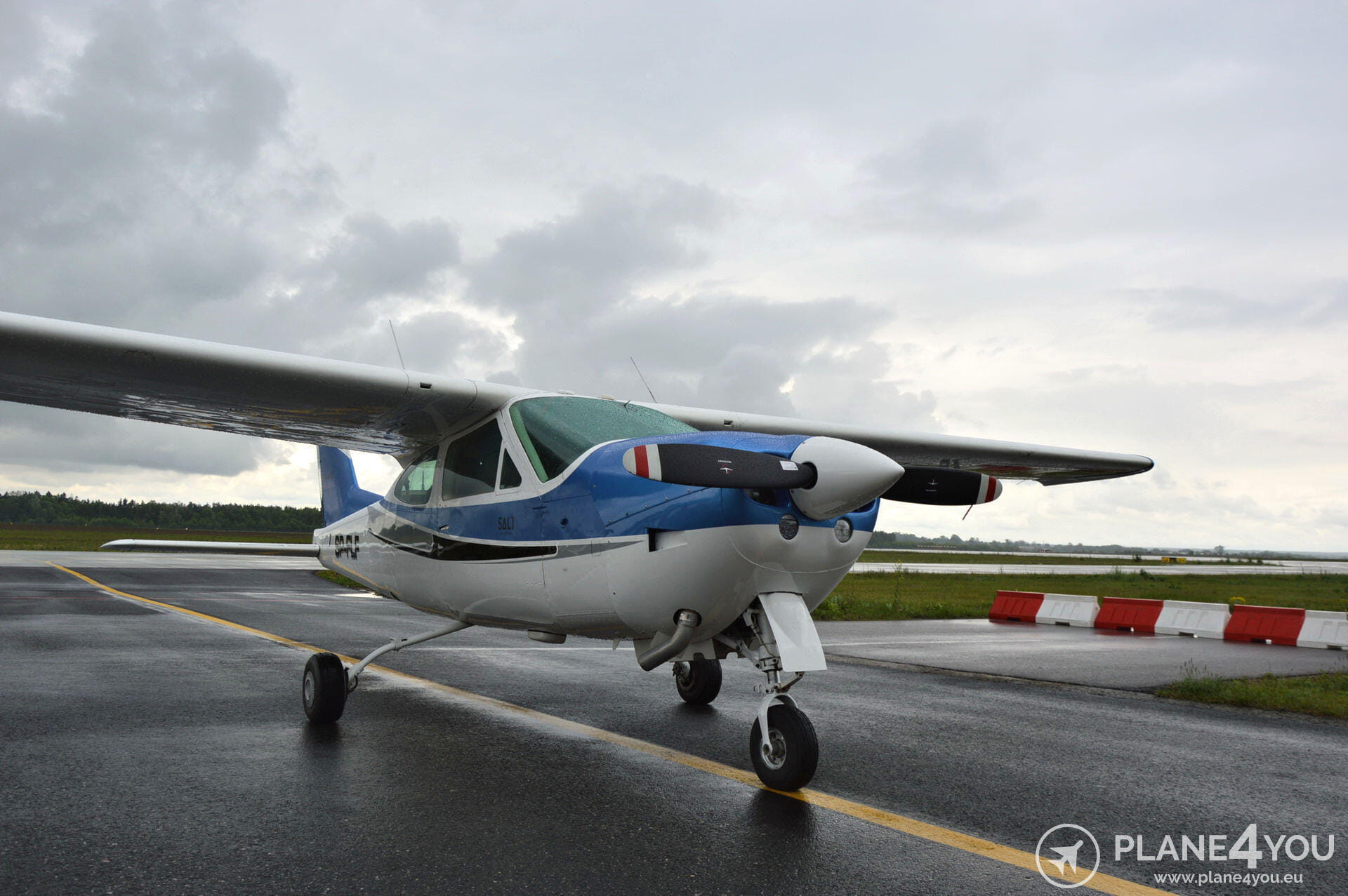 Cessna 177 R Cardinal