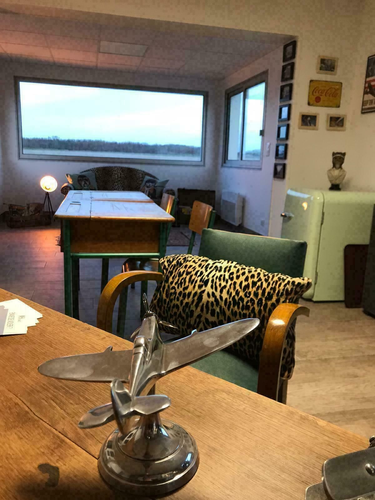 Vue du Club House MHPLanes sur l'aérodrome de Briare