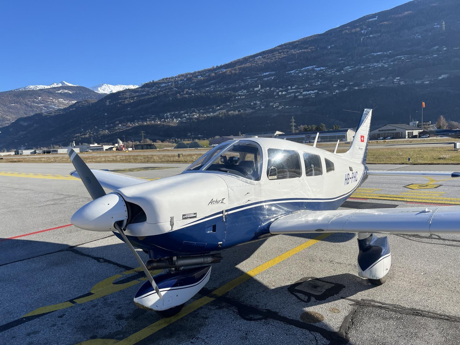 Piper PA-28-181 Archer II