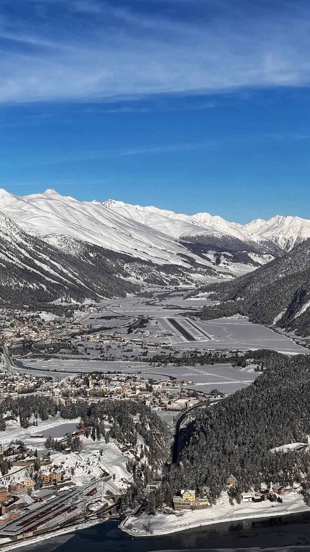 Vol dans les Alpes depuis Lausanne