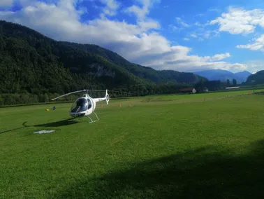 Vol panoramique en hélico au départ de Sion (1h)