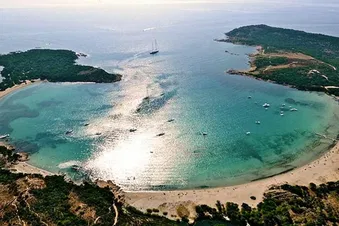 Bonifacio en Hélicoptère depuis Ajaccio - Vol Privatif