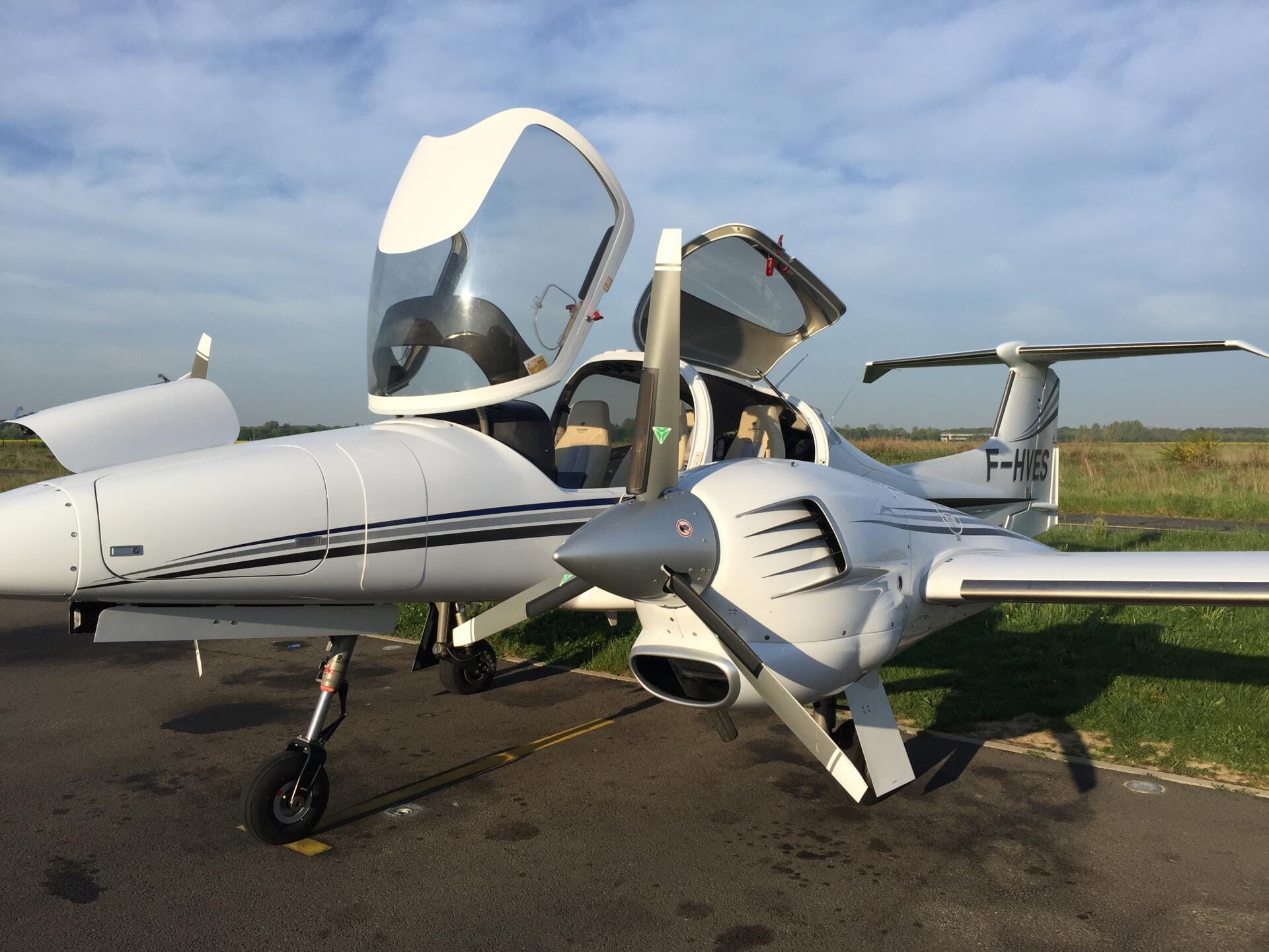 Diamond DA-42