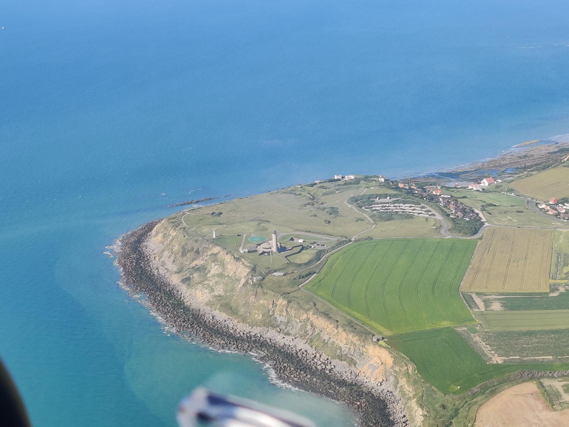 ✈️ 45 MINUTES D’EXCEPTION AU-DESSUS DE LA CÔTE D’OPALE 🌊