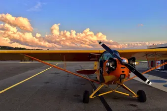 With our 100 HP Rolls Royce, we fly like in the 50s