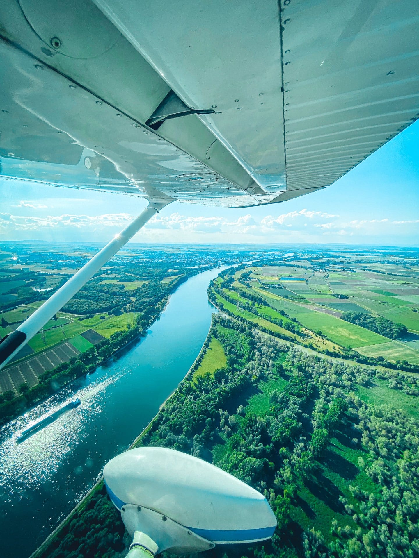 Rundflug Rhein-Main komplett mit Piper PA28