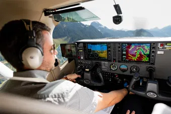 Blick ins moderne Cockpit