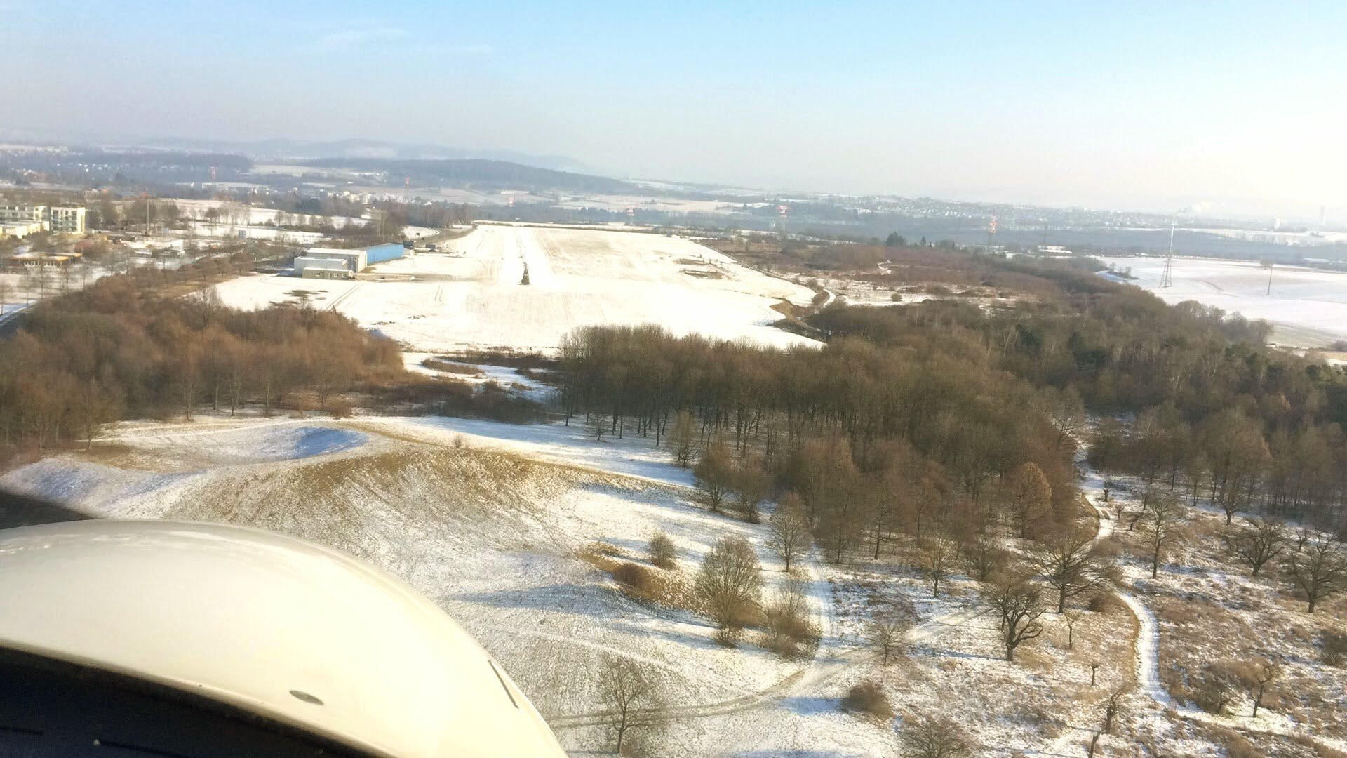 Rundflug über Stuttgart und die Schwäbische Alb