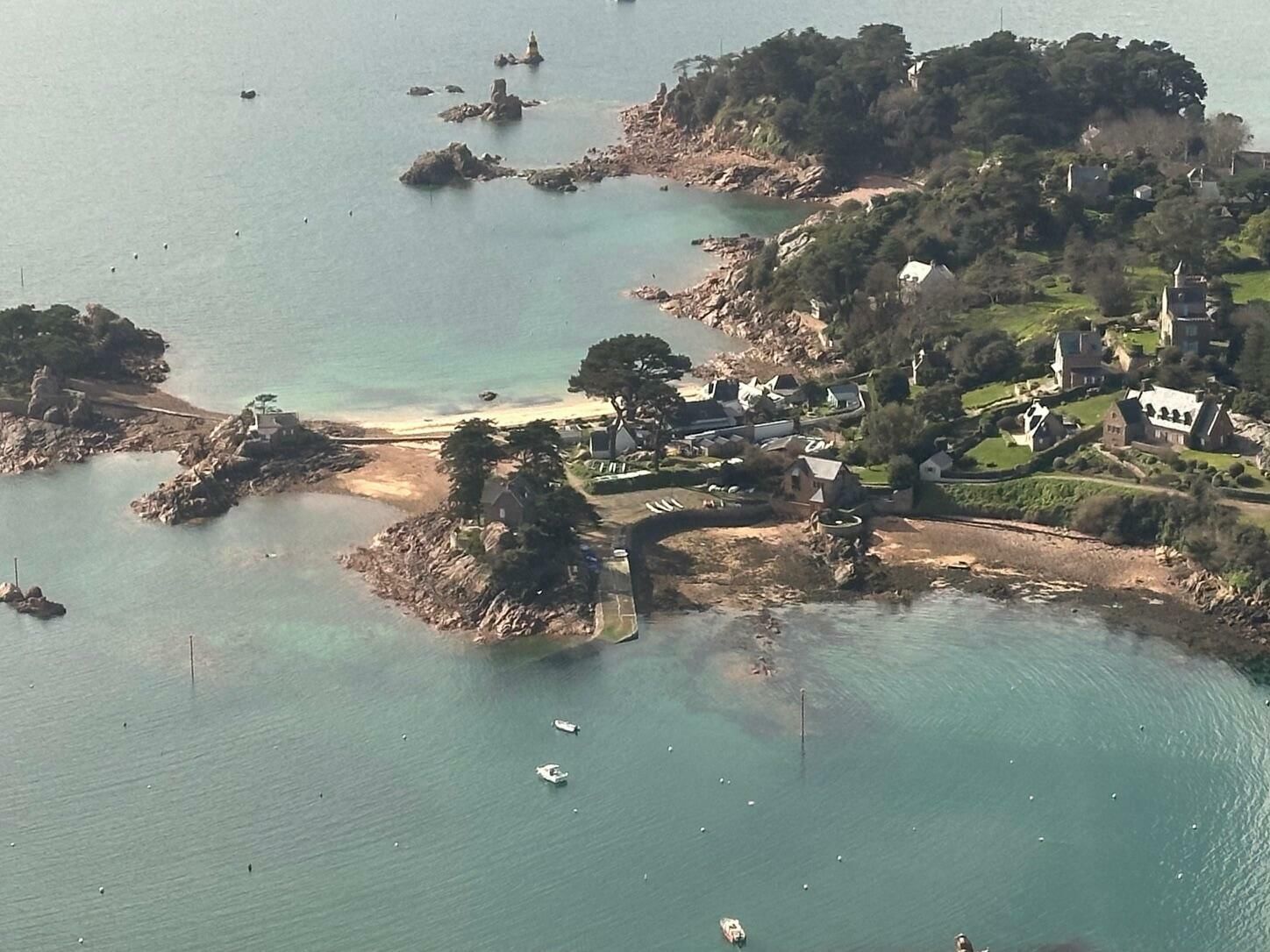 Bréhat - Côte d'Emeraude - Mont Saint Michel en avion