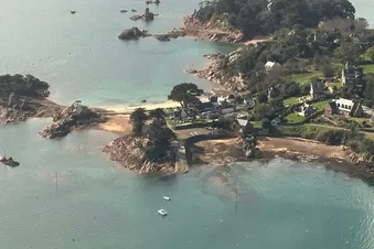 Bréhat - Côte d'Emeraude - Mont Saint Michel en avion