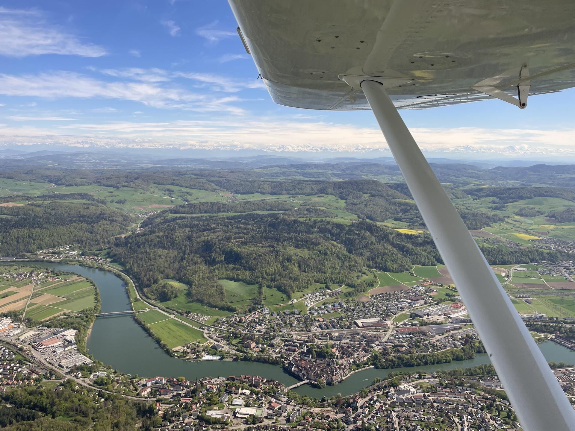 04. Rheinfall-Panorama: Atemberaubender Rundflug (CHF)
