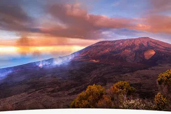 Découvrir le Piton de la Fournaise en Hélicoptère