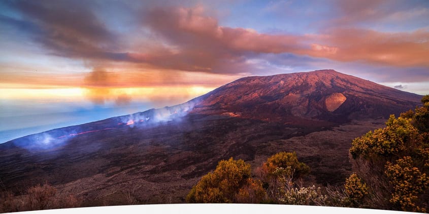 Découvrir le Piton de la Fournaise en Hélicoptère