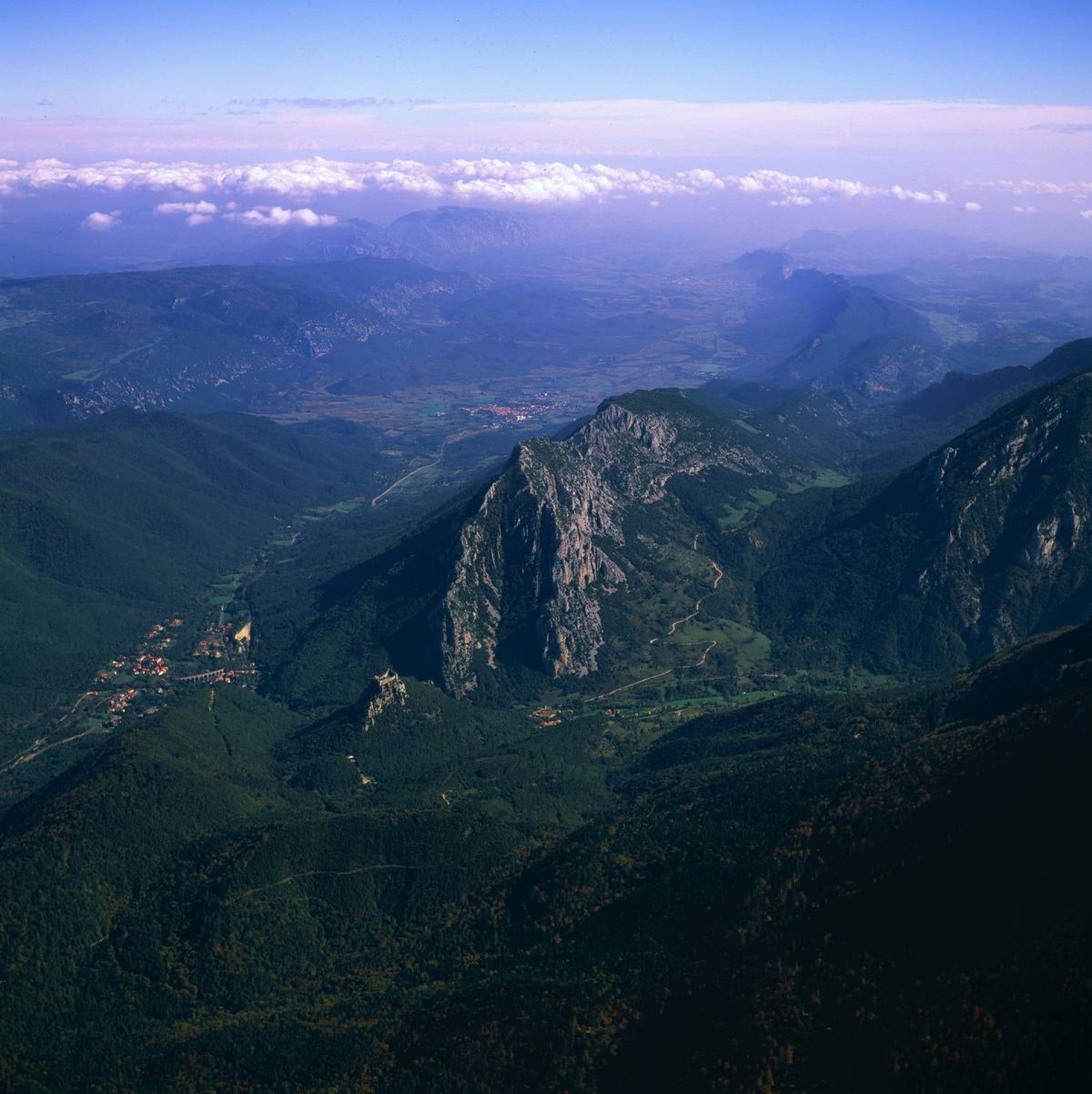 Tour des Châteaux Cathares - France