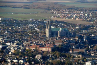 A la découverte des environs de Chartres vu du ciel !