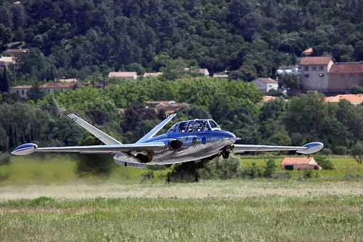 Aérospatiale Fouga Magister CM-170