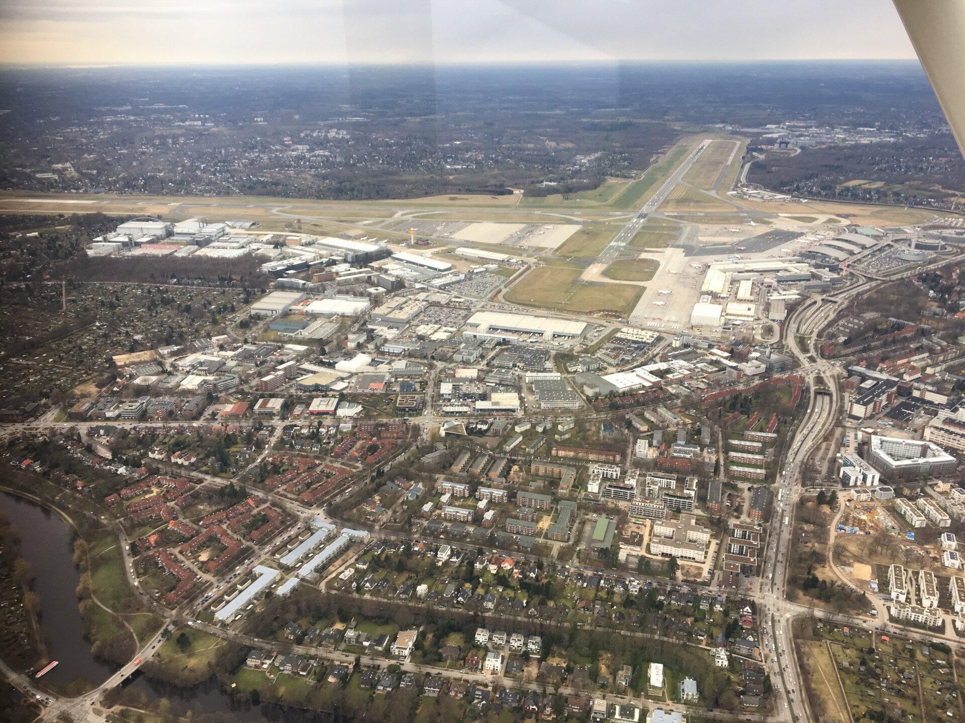 Rundflug über Hamburg