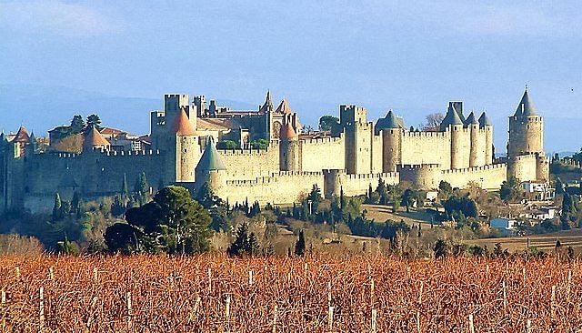 Carcassonne et ses alentours en Hélicoptère - 30m