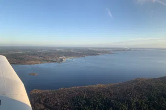 Sightseeing flight over Oulu city