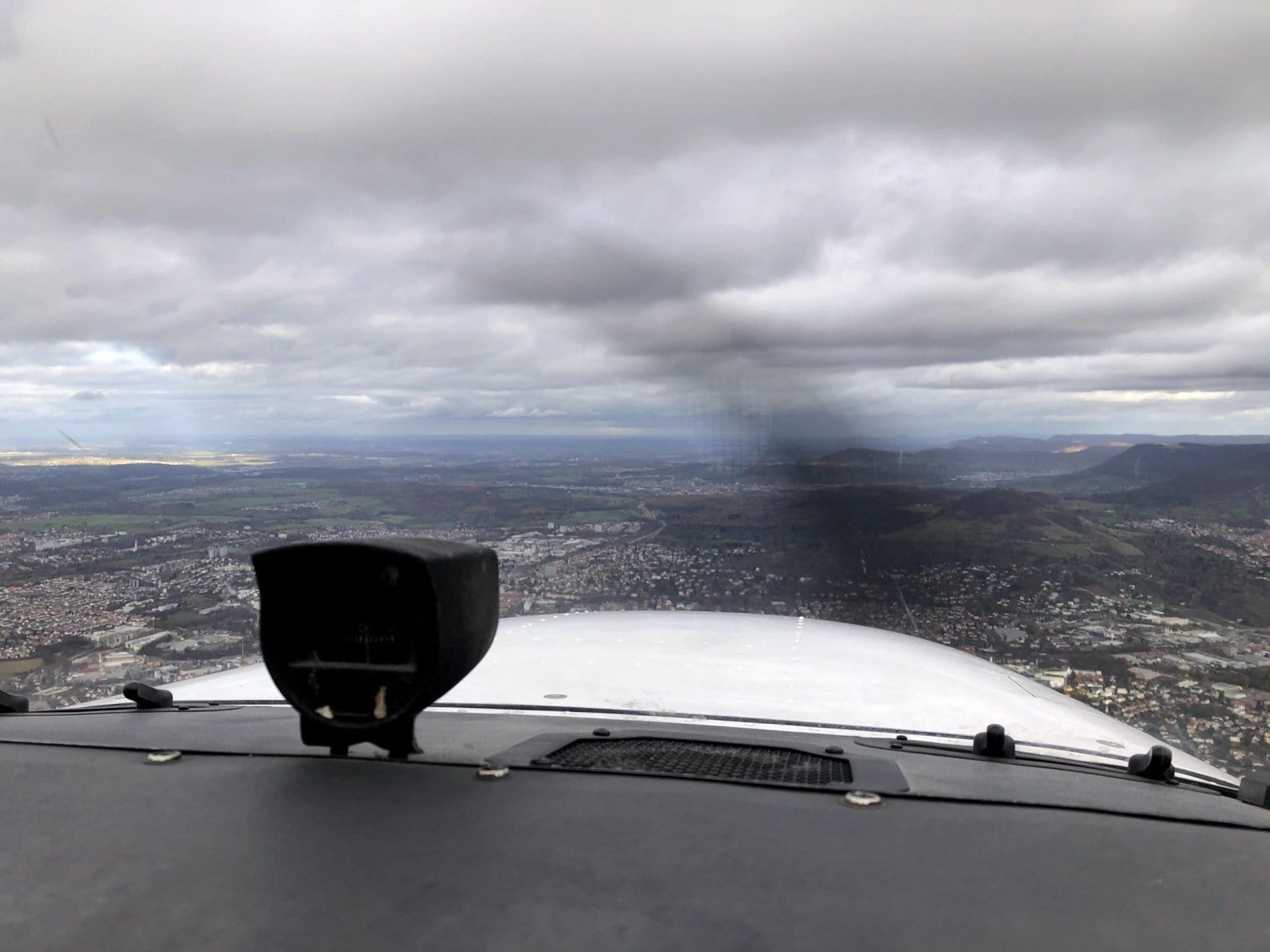 Pilot für einen Tag! - Unvergessliches Rundflugerlebnis