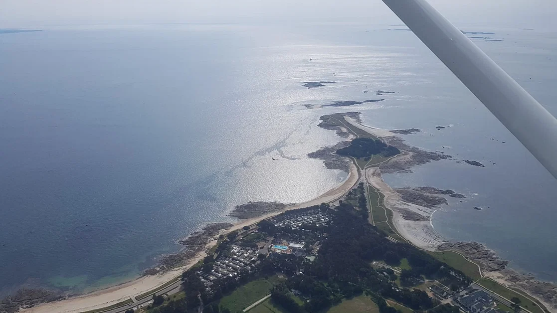 Balade aérienne d'îles en îles depuis Quiberon
