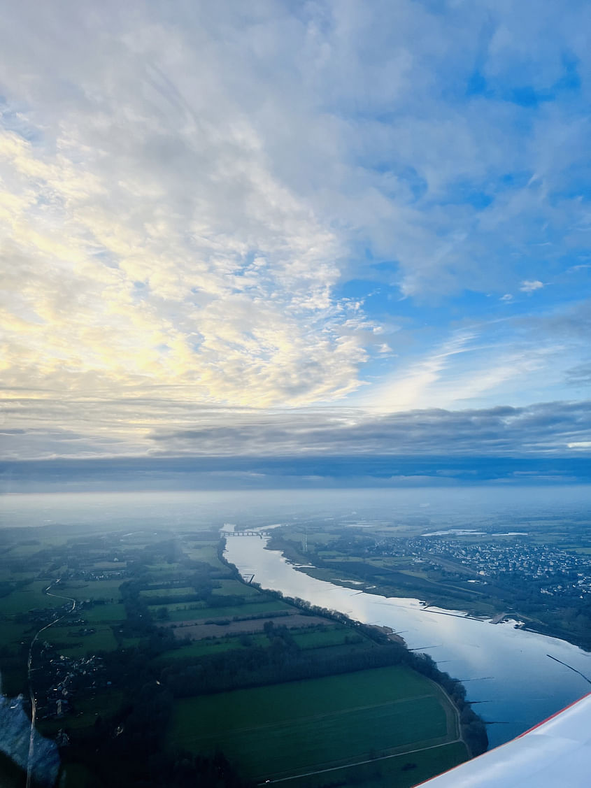 Survol de la Loire de Nantes à Ancenis