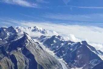 Vols d‘alpes avec pause à sion