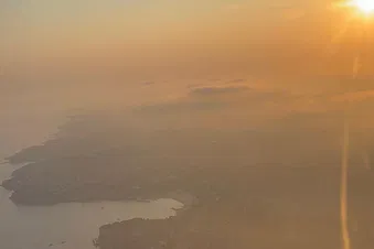 Marseille et ses calanques vues du ciel