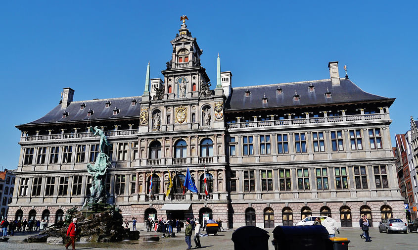 Excursion flight to Antwerp