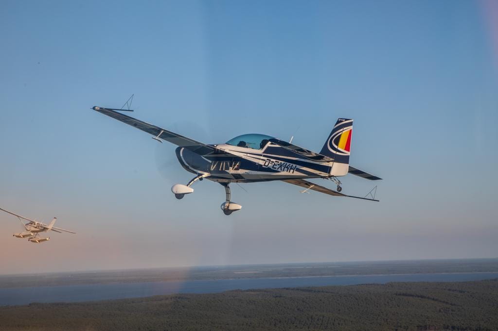 Extra Aircraft Extra 300