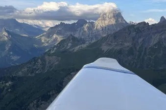 Cervin et alpes valaisannes - flight to the Matterhorn