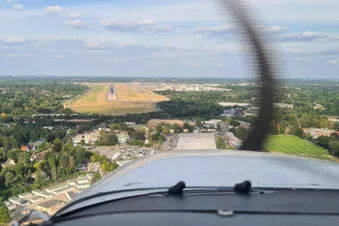 XL Exklusiver Rundflug für Familie & Freunde 60 Min.