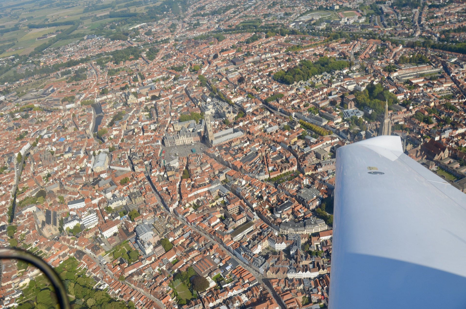 De Charleroi à Reims, en Champagne / From Charleroi to Reims