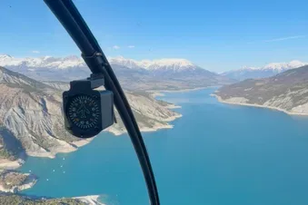 Découverte du lac de Serre Ponçon depuis le ciel