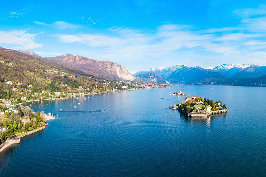 The three Lakes (Lugano, Maggiore and Como)