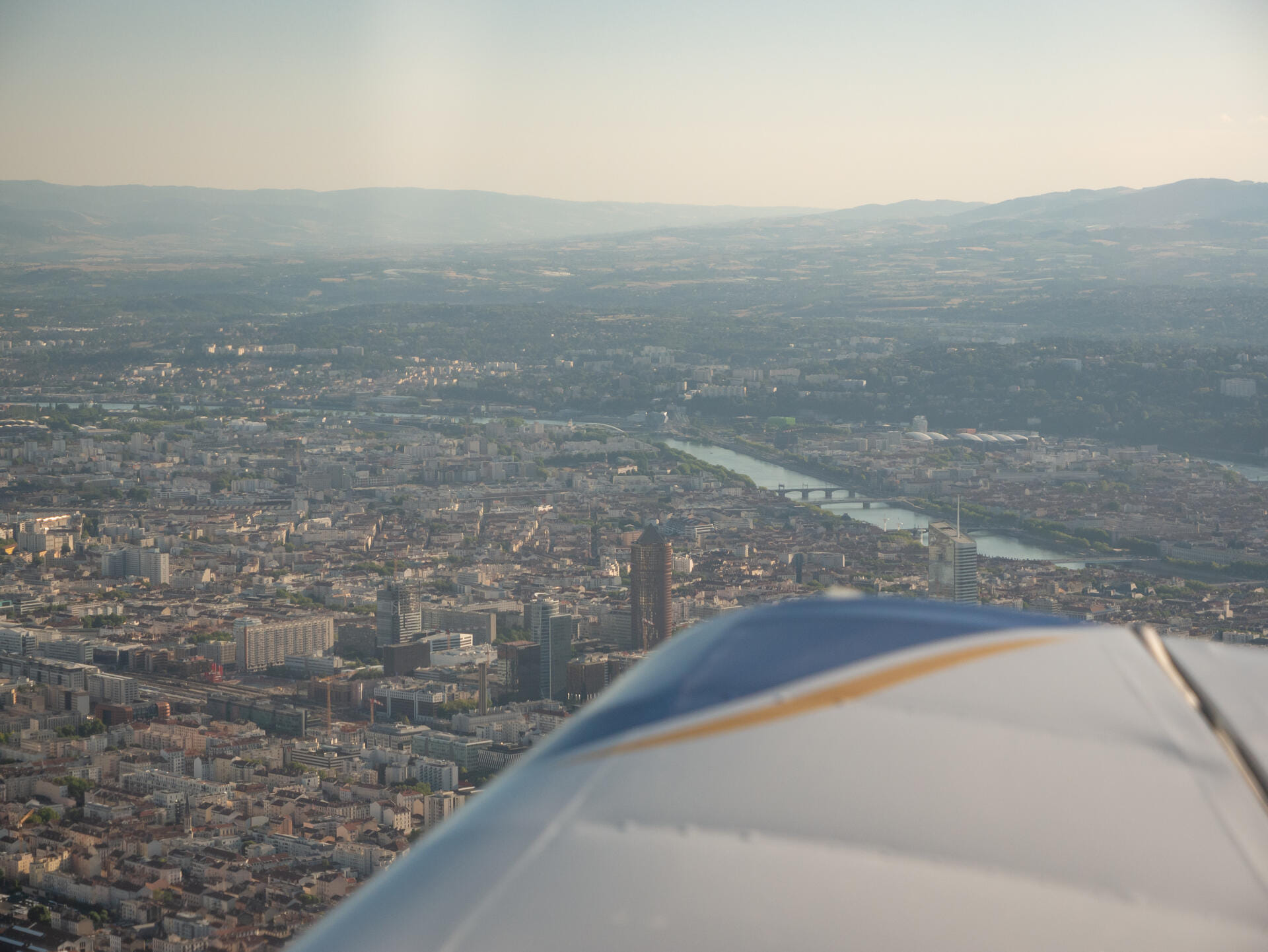 Survol de Lyon, Villeurbanne