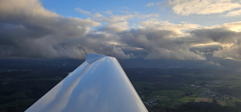 1h Rundflug über Bonn bis Koblenz (Beliebiger Flug möglich)