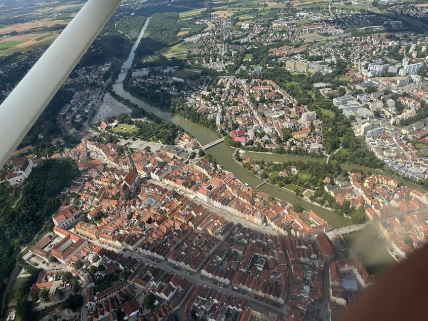 Rundflug über Landshut und Umgebung