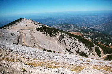 Balade aérienne au-dessus du Mont Ventoux et de la Provence