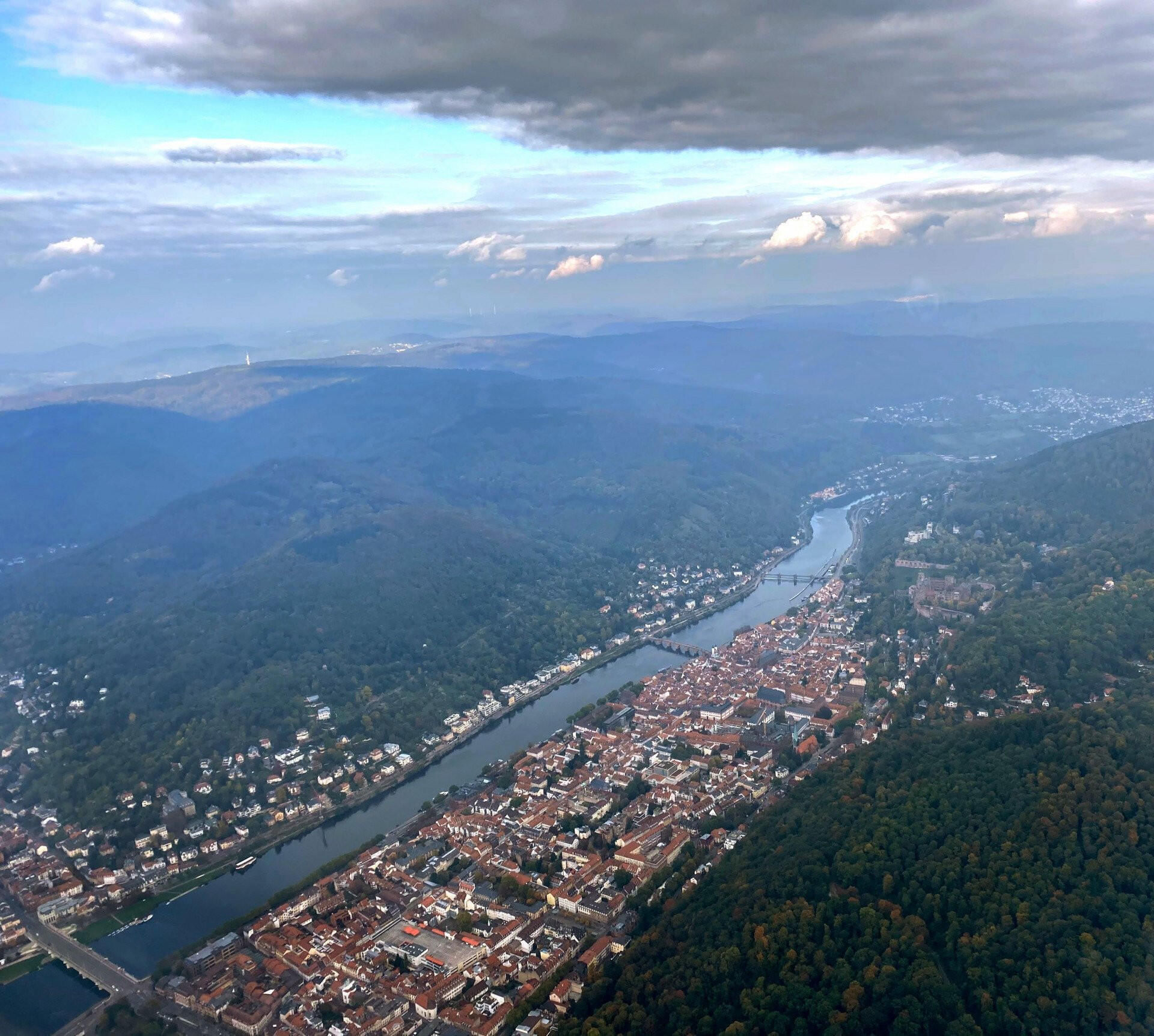 Rundflug über Stuttgart, Speyer, Heidelberg & Hockenheimring