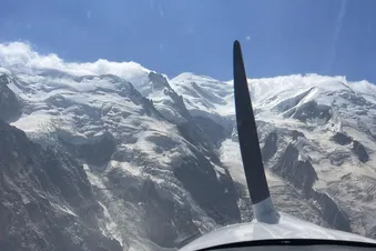 De Dieppe au Mont-Blanc en avion privé (2 jours)